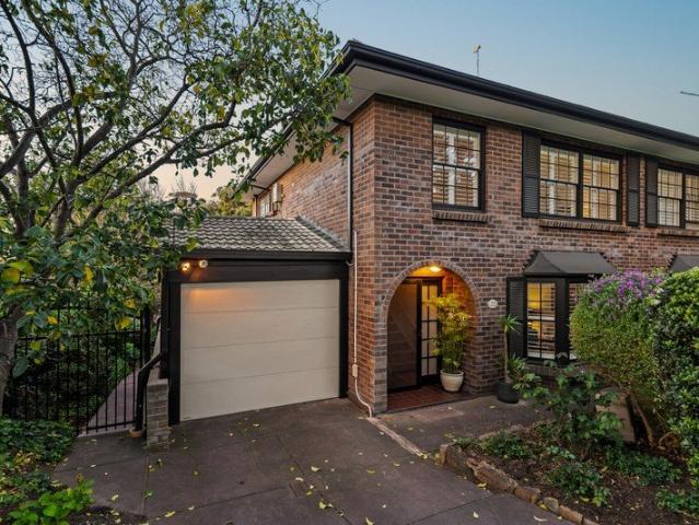 Garden Calm, Decked Entertaining & Blue Ribbon Burnside