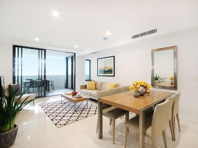 GARDEN CITY LUXURY APARTMENT FOR RENT