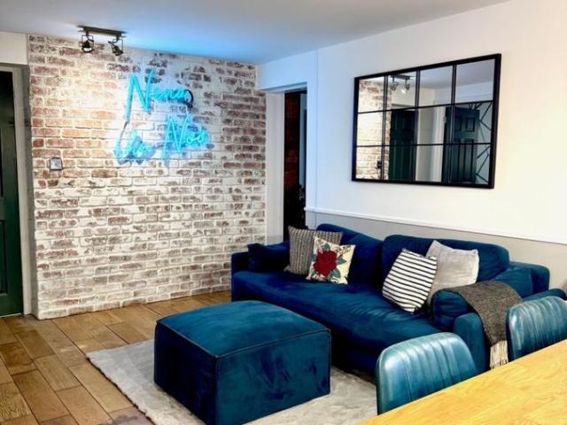 Garden Apartment Ashley Road, Boscombe BH1, 2 bed flat to rent, £1,225 pcm | PrimeLocation
