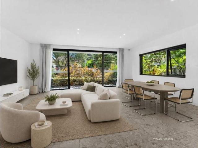 Garden apartment in the heart of Coogee!