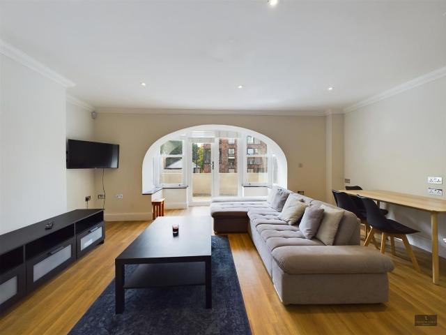 Garden Flat 28 Barnfield Road, Exeter EX1, 3 bed flat to rent, £2,600 pcm | PrimeLocation