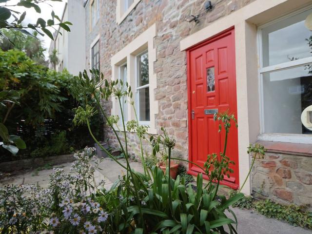 Garden Flat, Clarendon Road, Bristol BS6, 2 bed flat to rent, £1,650 pcm | PrimeLocation