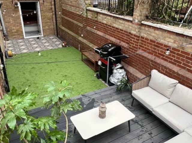 Garden flat Clissold Park 1 month December