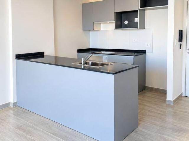 Garden Inn Puerto: 1 Dormitorio, Balcón y Cochera