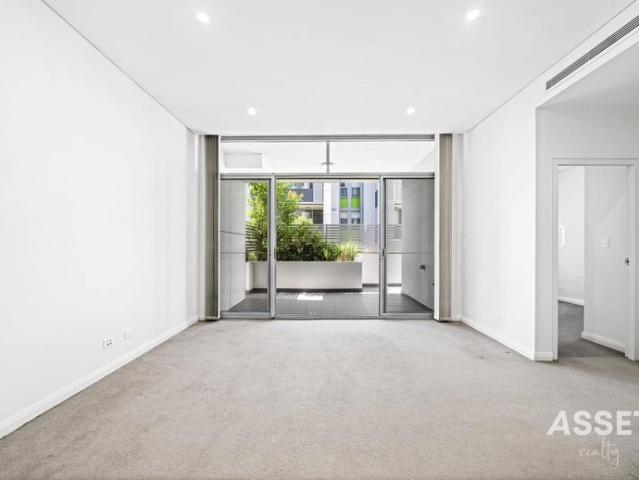 GARDEN ONE BEDROOM PLUS STUDY APARTMENT