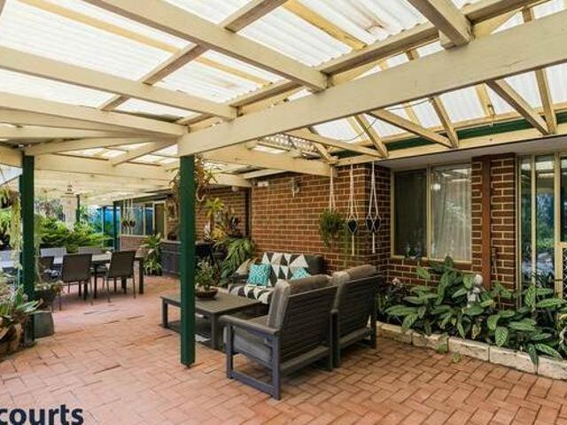 GARDEN OASIS