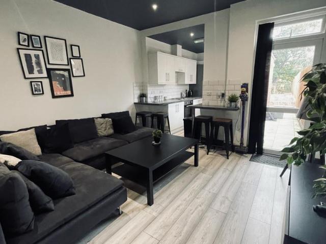 Garden Lane, Chester 1 bed in a house share to rent £672 pcm £155 pw