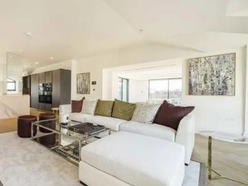 Garden Square Dental Practice, 50 Kensington Gardens Square, London, W2 4BQ, United Kingdom | 3 bed apartment for rent #135671611 | Rentberry