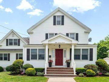 Garden Rd, Stoneham, Home For Sale