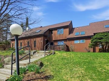 Garden Rd Unit,stowe, Condo For Sale
