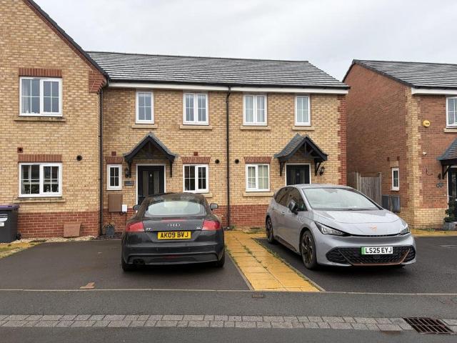 Gardeners Place, Shrewsbury 2 bed terraced house to rent £950 pcm £219 pw