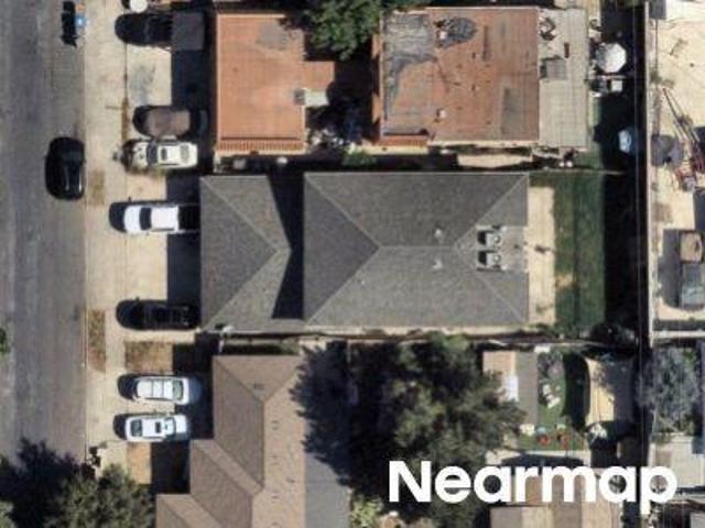Gardenia Ave