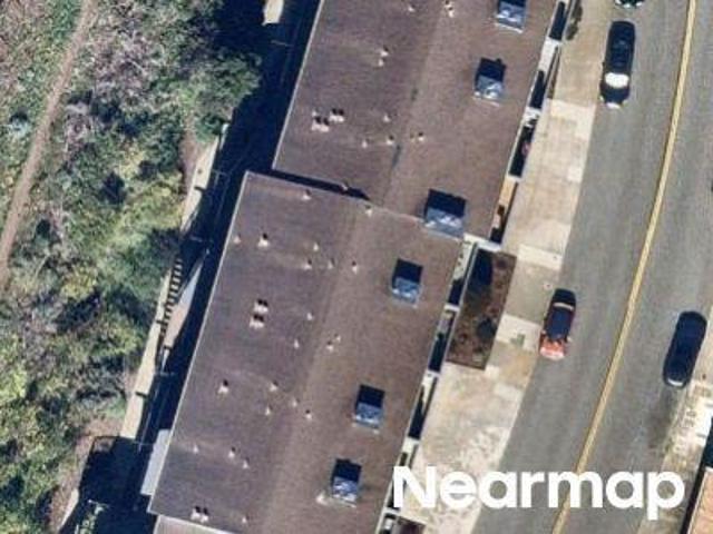 Gardenside Dr Apt