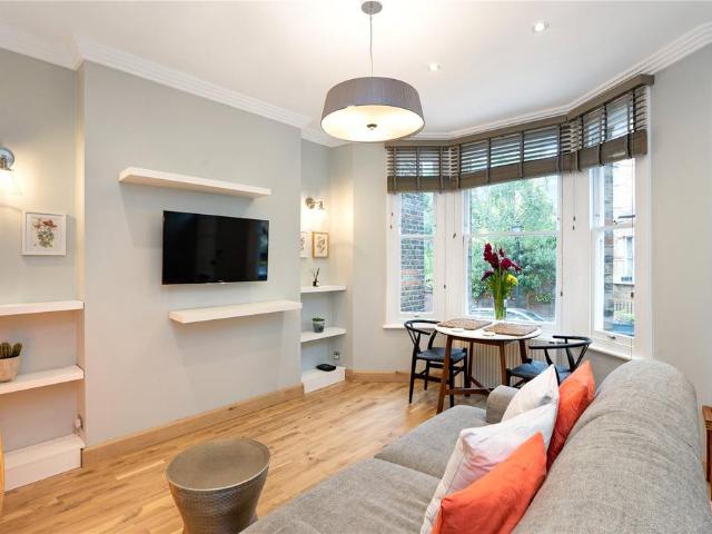 Gardnor Road, Hampstead, London, NW3 1 bed apartment to rent £5,416 pcm £1,250 pw