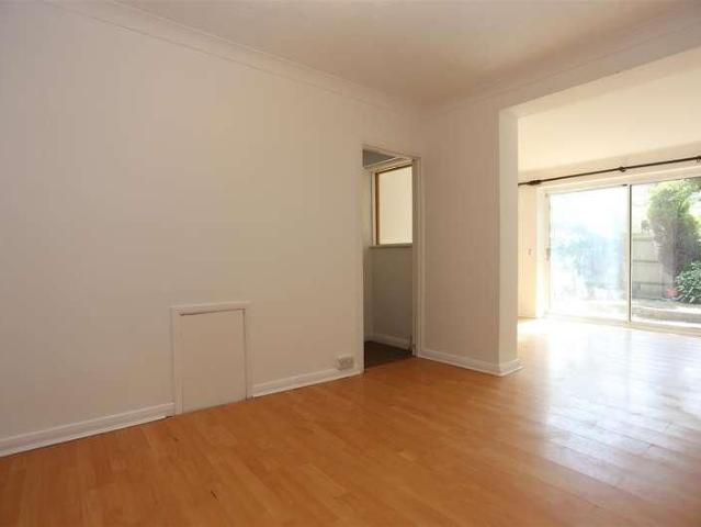 Gardner Road, Portslade, BN41