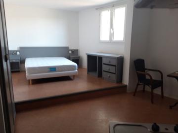 Gare St Roch, studio meublé avec climatisation