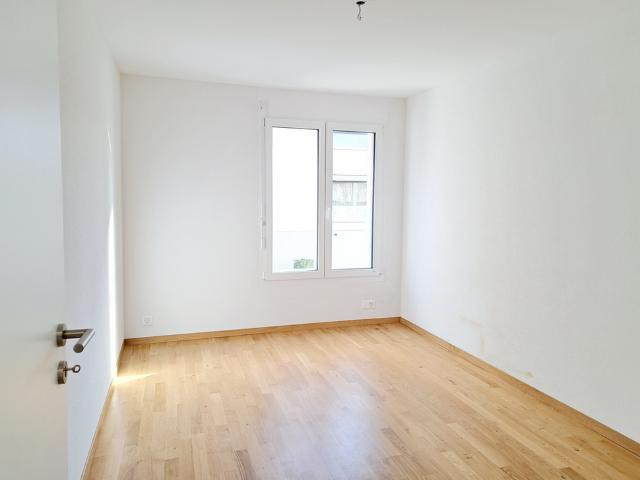 GARE 9, Appartement de 4.5 pièces récent avec 2 salles de bain