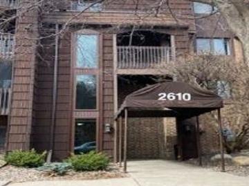 Garfield Ave Apt 106