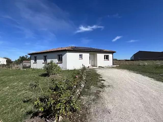 Garganvillar 82100 Achat / Vente maison 5 pièces t5 parking