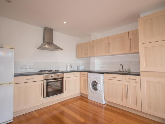 Garland Court, London, SE17