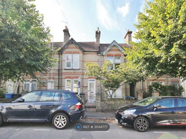 Garland Road, Poole BH15, 3 bed terraced house to rent, £1,600 pcm | PrimeLocation