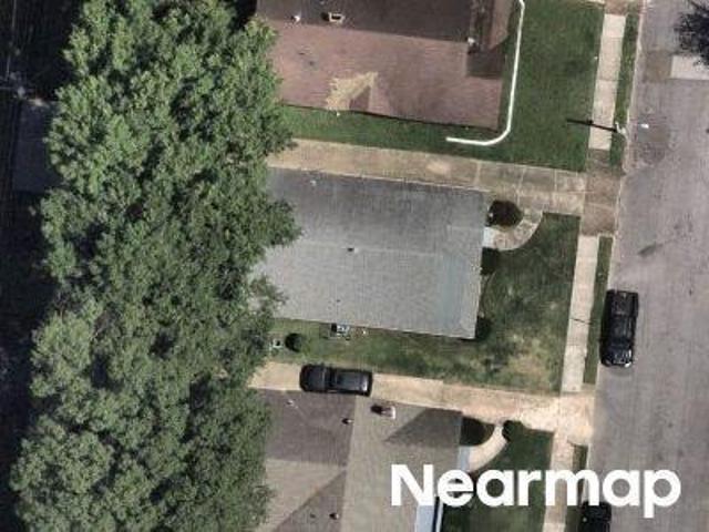 Garland St