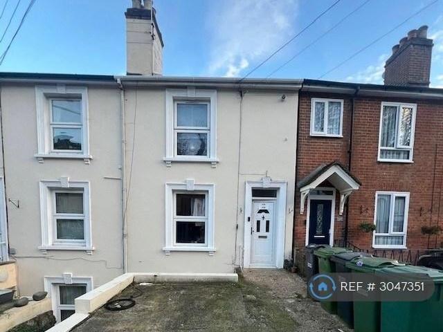 Garlands Road, Redhill, RH1 1 bed flat to rent £1,100 pcm £254 pw