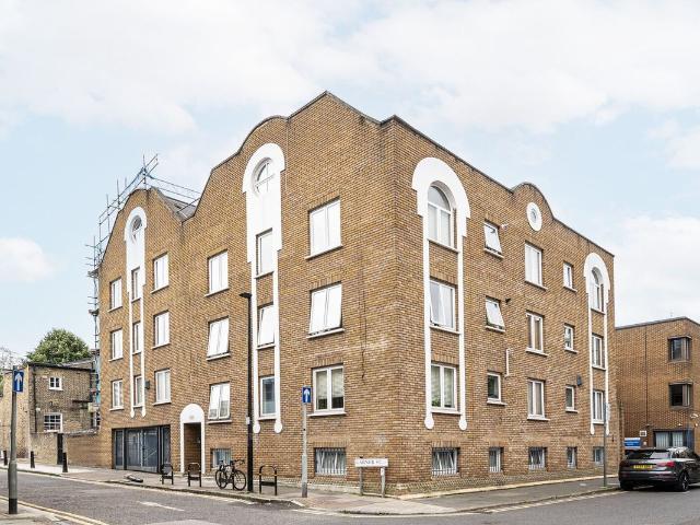 Garner Street, Bethnal Green, London E2, 2 bed flat to rent, £3,500 pcm | PrimeLocation