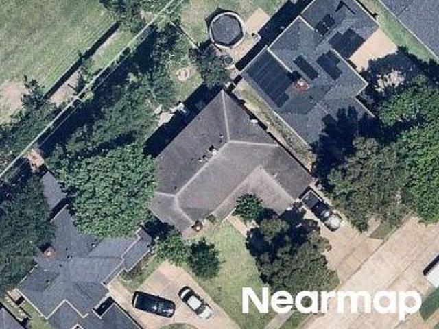 Garnercrest Dr