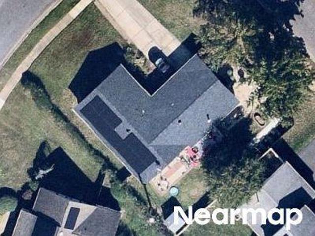 Garnet Ln