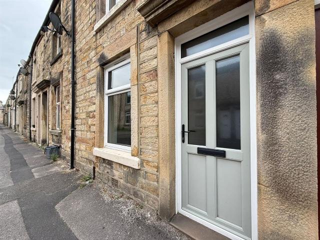 Garnet Street, Lancaster LA1, 2 bed terraced house to rent, £825 pcm | PrimeLocation
