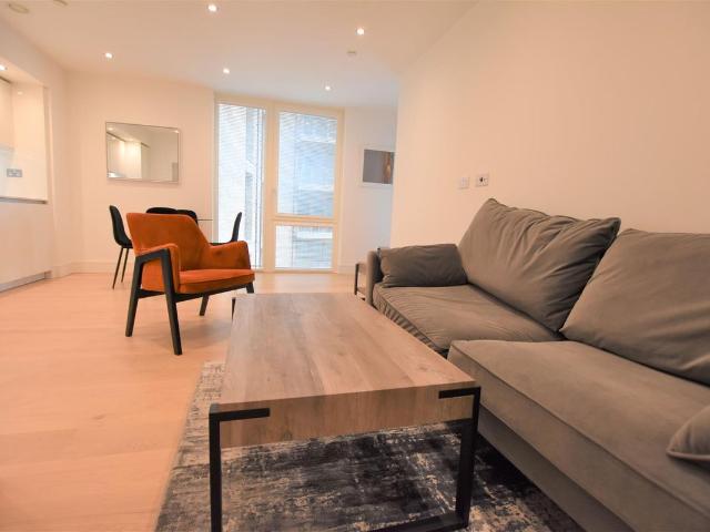 Garnet Place, West Drayton UB7, 1 bed flat to rent, £1,550 pcm | PrimeLocation