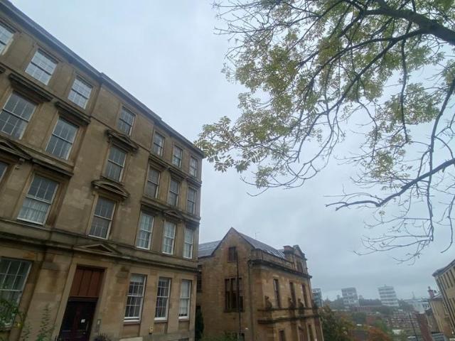Garnethill Street, Garnethill. 2 bed flat to rent £1,450 pcm £335 pw
