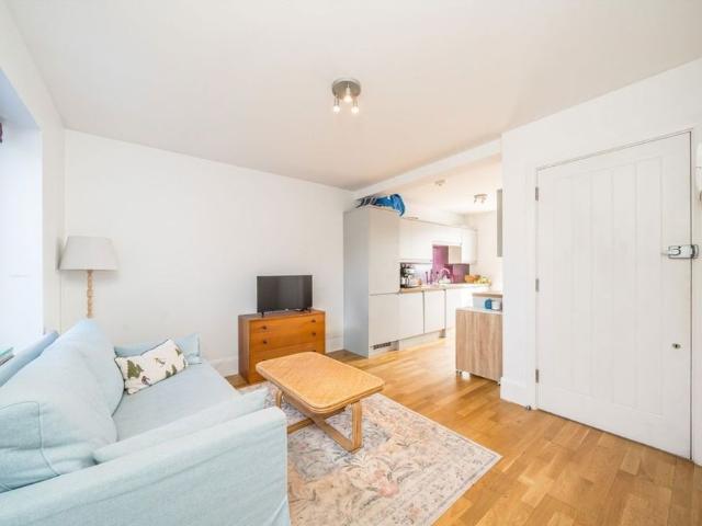 Garratt Lane, SW18, London