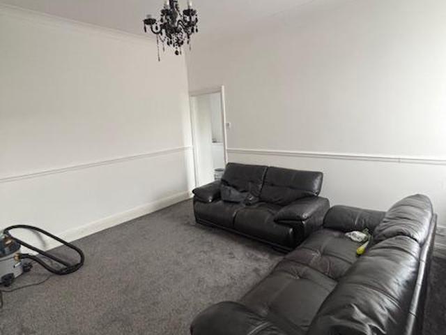 Garrick Street, South Shields NE33 2 bed flat to rent £525 pcm £121 pw
