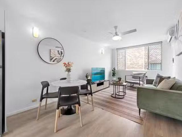 Garrick Terrace
