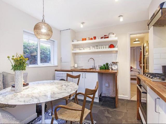 Gastein Road, London, W6 8LU, United Kingdom | 2 bed apartment for rent #137835671 | Rentberry