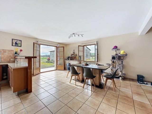 Gasconne avec dépendances 257m² Marciac