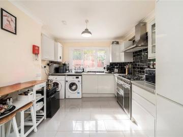Gaskarth Road, Balham SW12, 7 bed terraced house to rent, £7,000 pcm | PrimeLocation