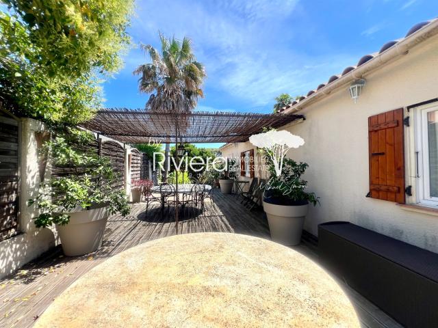 Gassin Maison De Plain Pied Avec Piscine ! 90m² Gassin