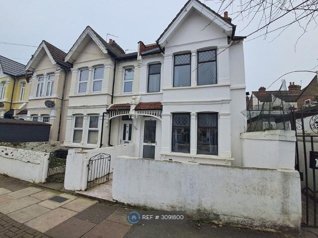 Gassiot Road, London SW17, 5 bed terraced house to rent, £4,650 pcm | PrimeLocation