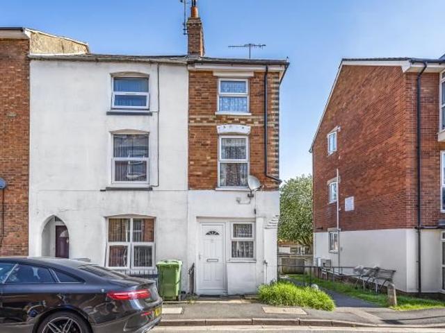 Gatteridge Street, Banbury OX16, 2 bed property to rent, £1,000 pcm | PrimeLocation