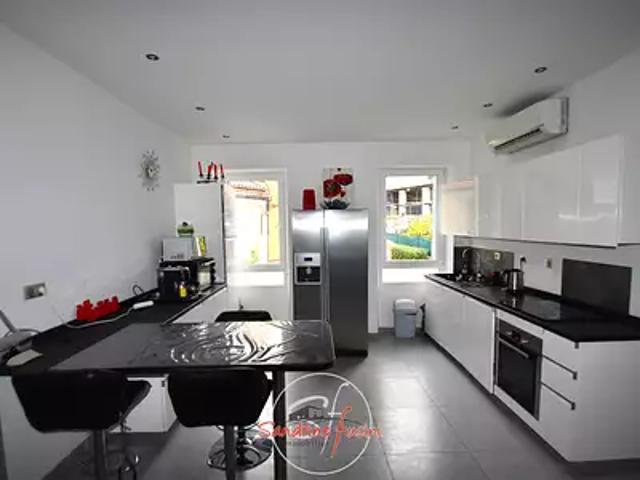 Gattières 06510 Achat / Vente appartement 2 pièces t2 au dernier étage