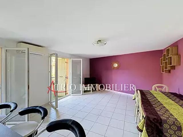 Gattières 06510 Location appartement 3 pièces t3 piscine
