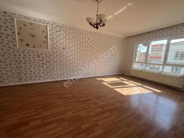 Gata Yakını Kiralık 3+1 En Üst Kat Çift Balkon Daire