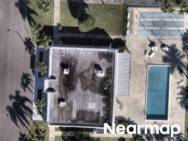 Gately Dr E Apt 11