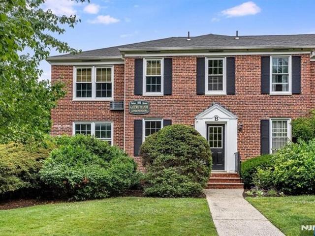 Gates Ave Apt B, Montclair, Condo For Sale