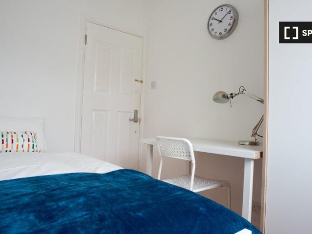 Gateside Road, London, SW17 7NB, United Kingdom | Room for rent #18936144 | Rentberry