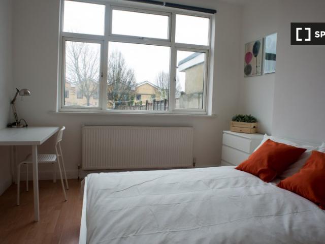 Gateside Road, London, SW17 7NB, United Kingdom | Room for rent #117586721 | Rentberry