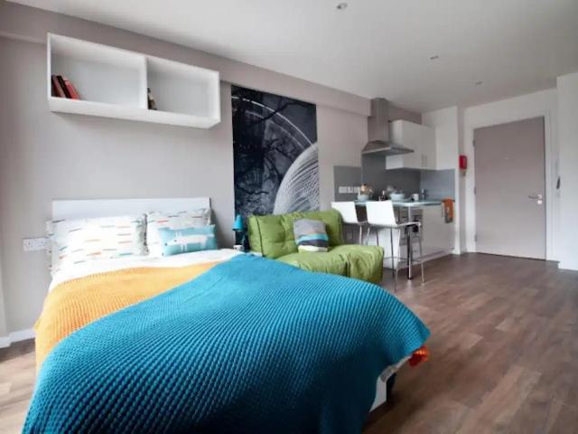 Gateway Apartments, Edinburgh Has an Apartment